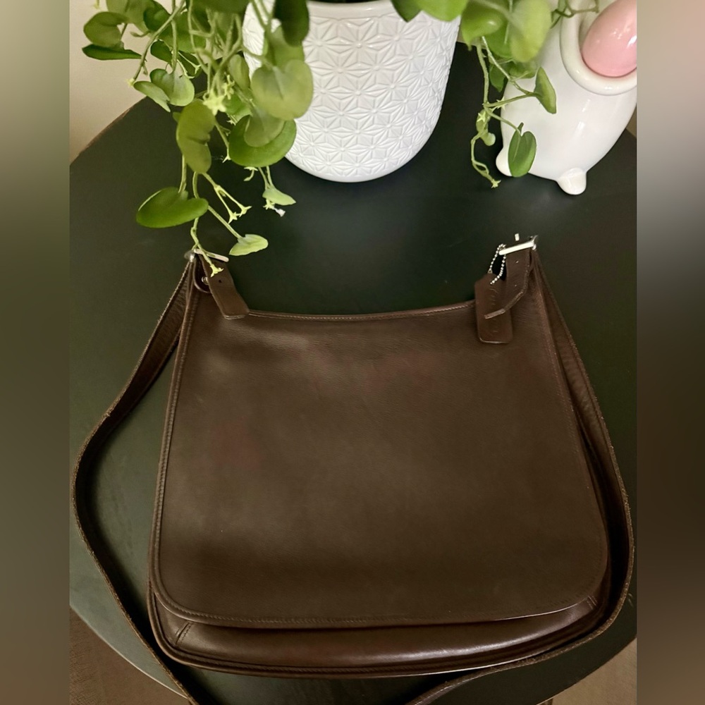 Vintage 90’s Coach Hippie Saddle Bag 9082